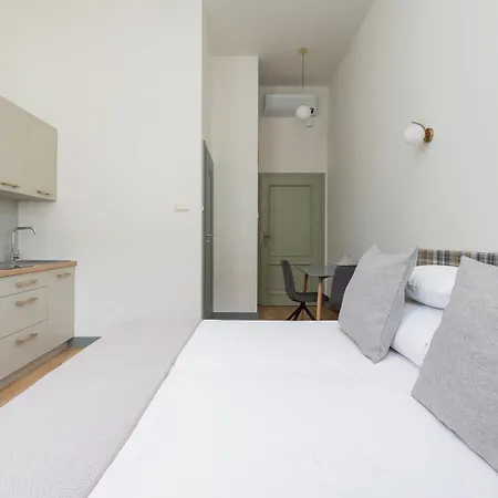 - Augustianska 1 - Kazimierz Краков